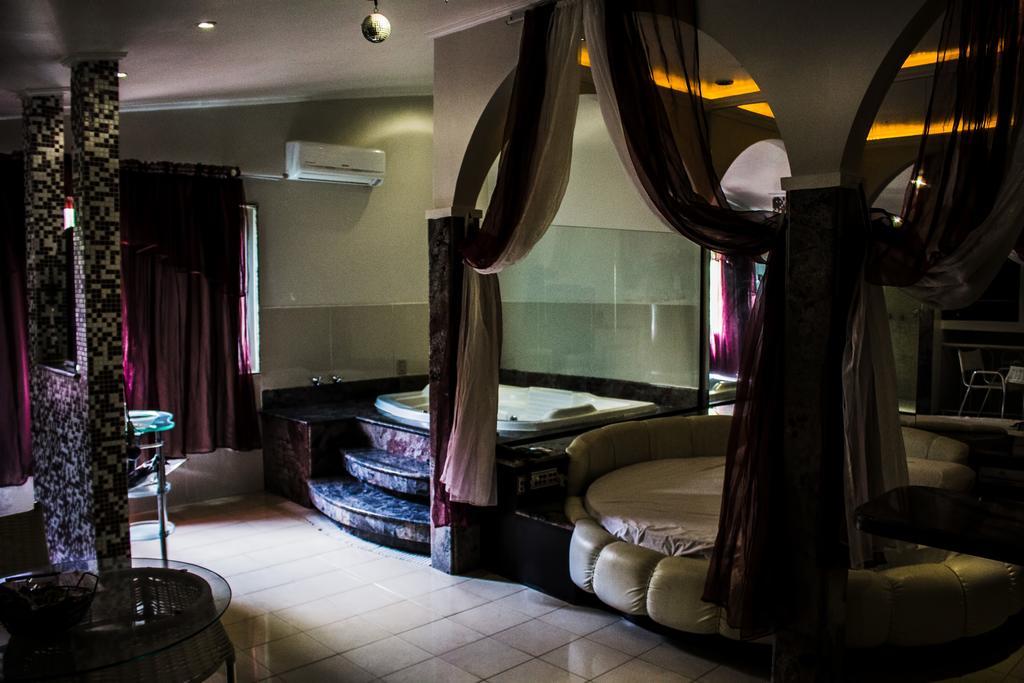 Motel Cozumel (Adults Only) ポルト・アレグレ エクステリア 写真